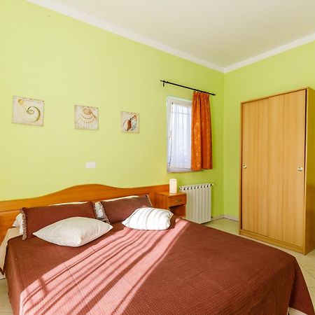 Ferienwohnung Brioni 2 Eg Pula Exterior foto